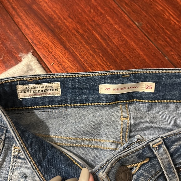 Levis 721 high rise skinny jeans - Picture 3 of 4